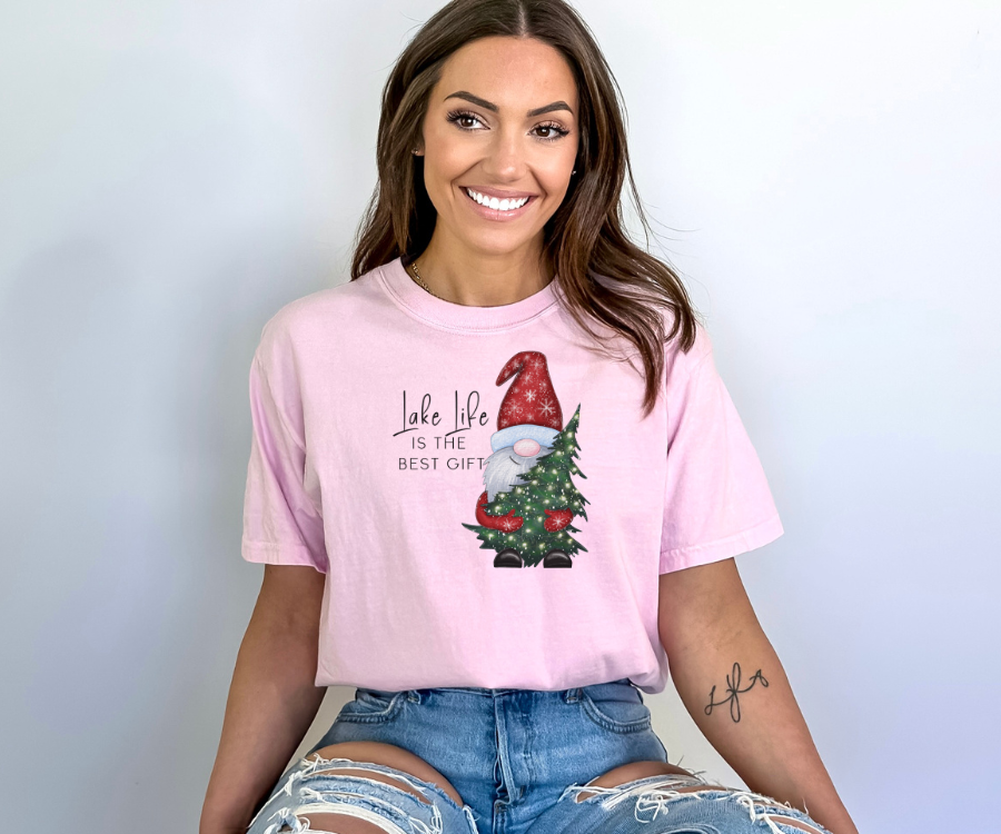 Holiday T-shirt, Festive T-shirt, Lake Life is the Best Gift gnome