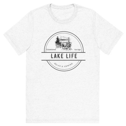 Short sleeve t-shirt - Lake Life View from a Deck